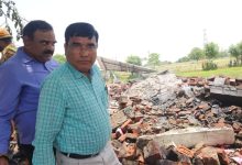 नगराम में पटाखा फैक्ट्री में विस्फोट, युवती घायल, एक किशोर को आई मामूली चोट
