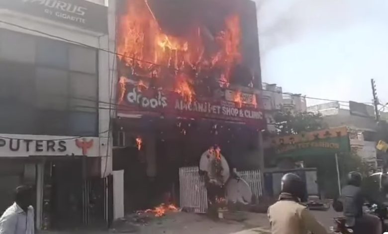 लखनऊ में बिना फायर सुरक्षा मानकों के संचालित हो रही दर्जनों लाइब्रेरियां, बड़ा हादसा बना चेतावनी